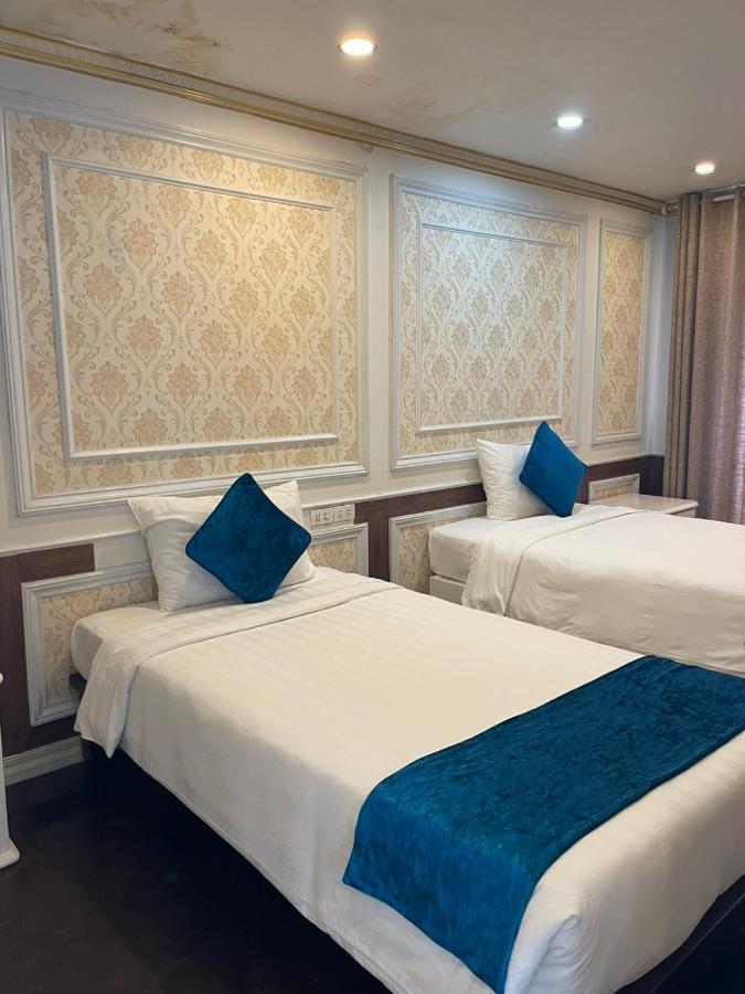 Aquamarine Premium Cruise Hotel Ha Long Bagian luar foto